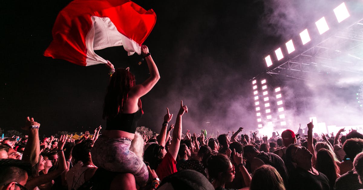 10 Traditional Festival Flags from Around the World